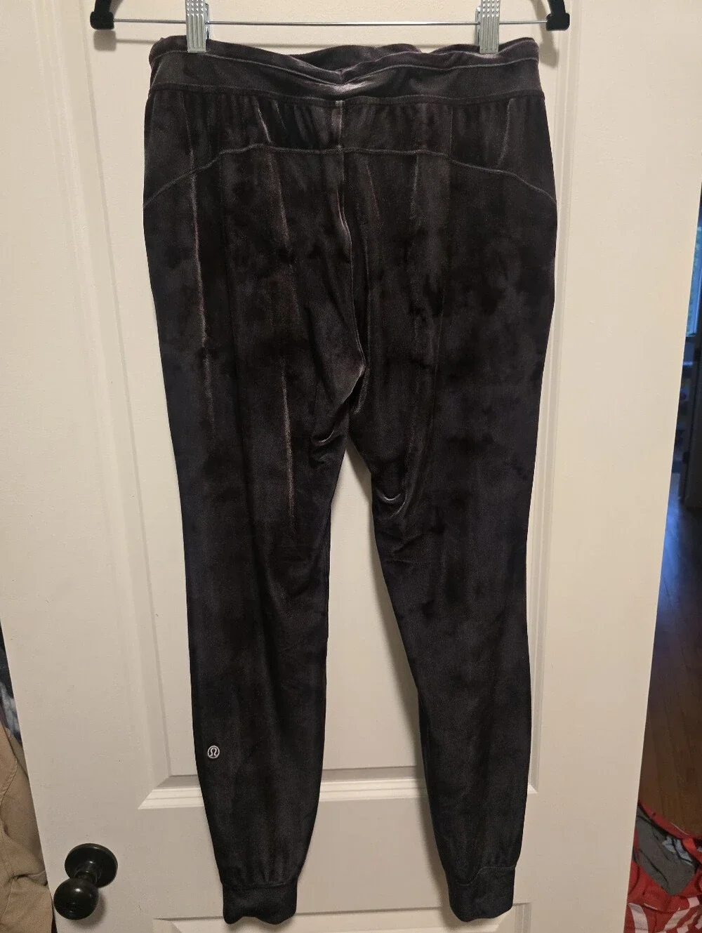 Lululemon Athletica Ready To Crush Velour High Rise Charcoal Gray Jogger Size 6